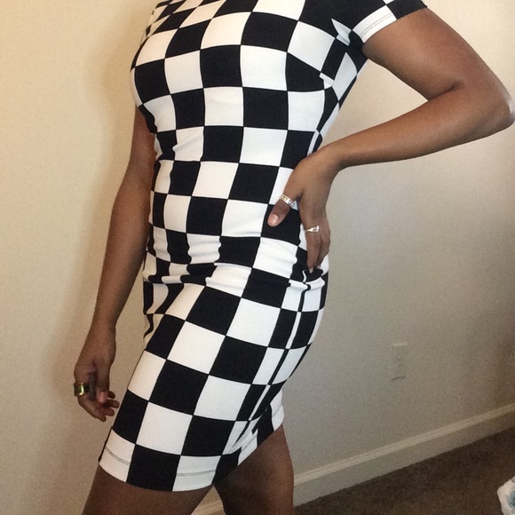 Bisou Bisou Dresses & Skirts - Black and white checkered dress